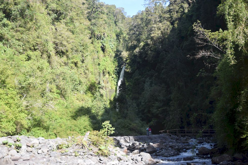 v064ap-0799-1-Las-Cascadas-10-12-m.jpg