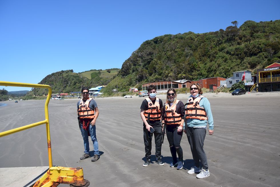 v083ap-0881-1-Chiloe-Punihuil-Pinguinera-16-12-m.jpg