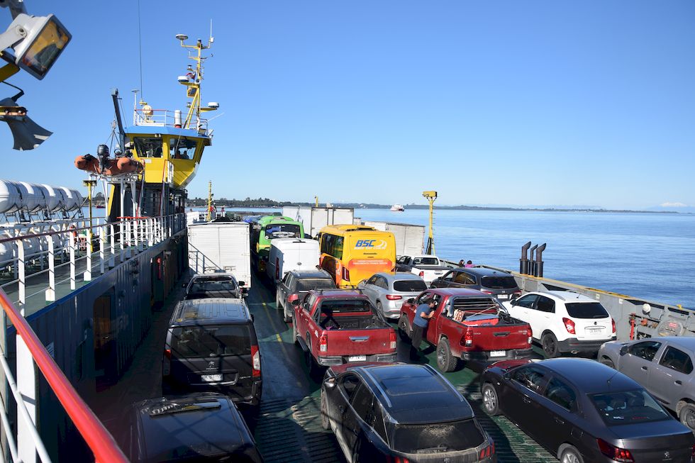 v092ap-0919-1-Chiloe-Faehre-Chacao-Pargua-16-12-m.jpg