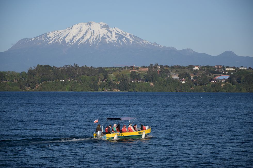 u035ap-0965-1-Puerto-Varas-Mole-6-11-m.jpg