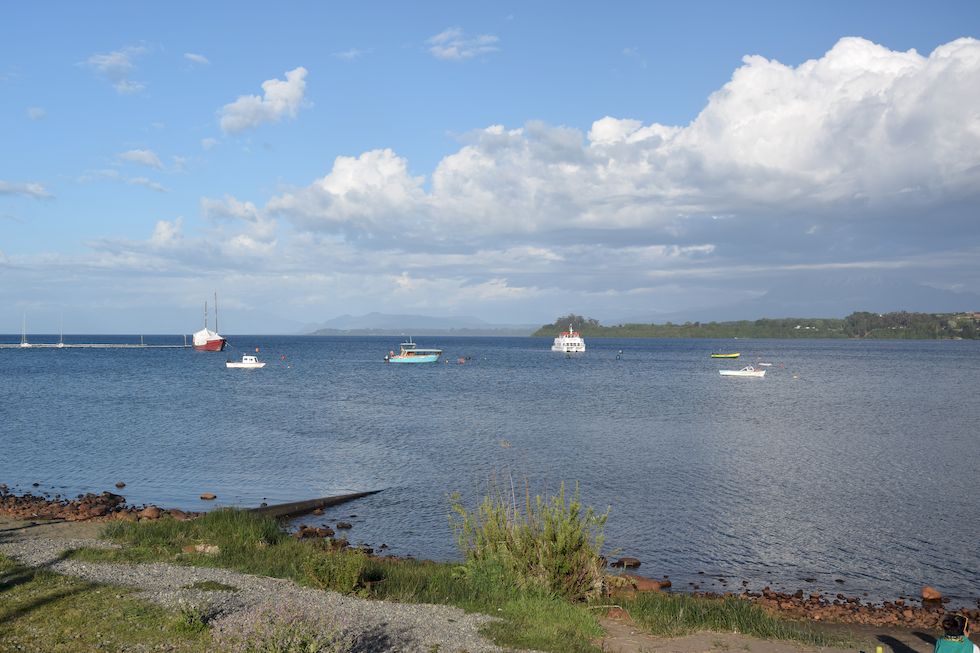 u060ap-0071-1-Puerto-Varas-Lago-Llanquihue-9-11-m.jpg