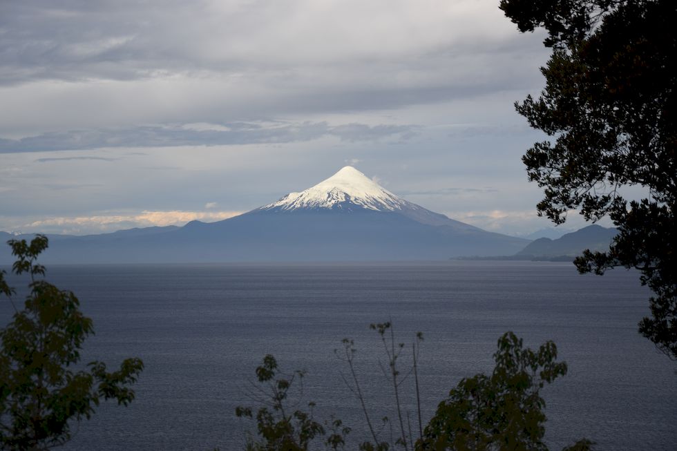 u078ap-0123-1-Puerto-Varas-Cerro-Philippi-11-11-m.jpg