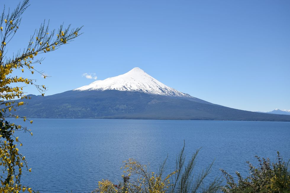 u131ap-0300-1-Volcan-Osorno-16-11-m.jpg