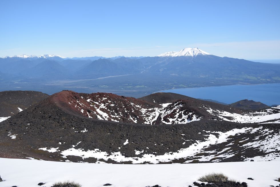 u139ap-0329-1-Volcan-Osorno-Crater-Rojo-16-11-m-.jpg