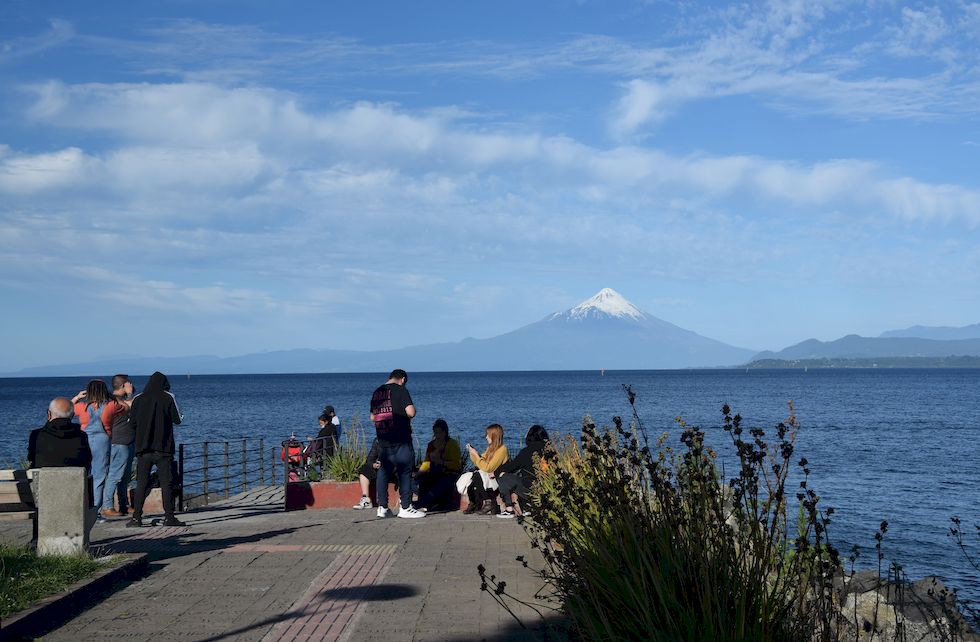 w005ap-0149-1-Puerto-Varas-Mole-5-1-m.jpg