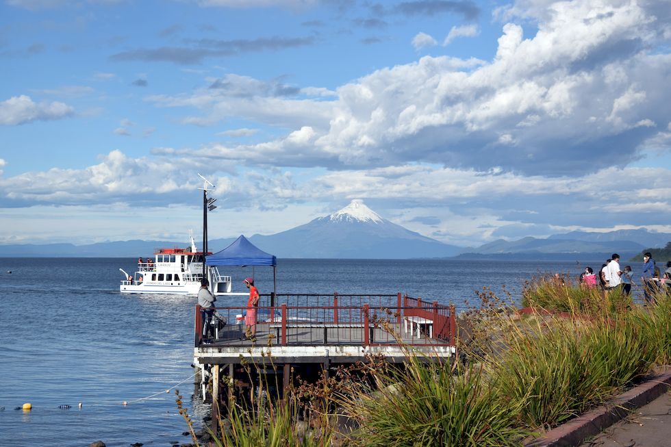 w029ap-0260-1-Puerto-Varas-Mole-18-1-m.jpg