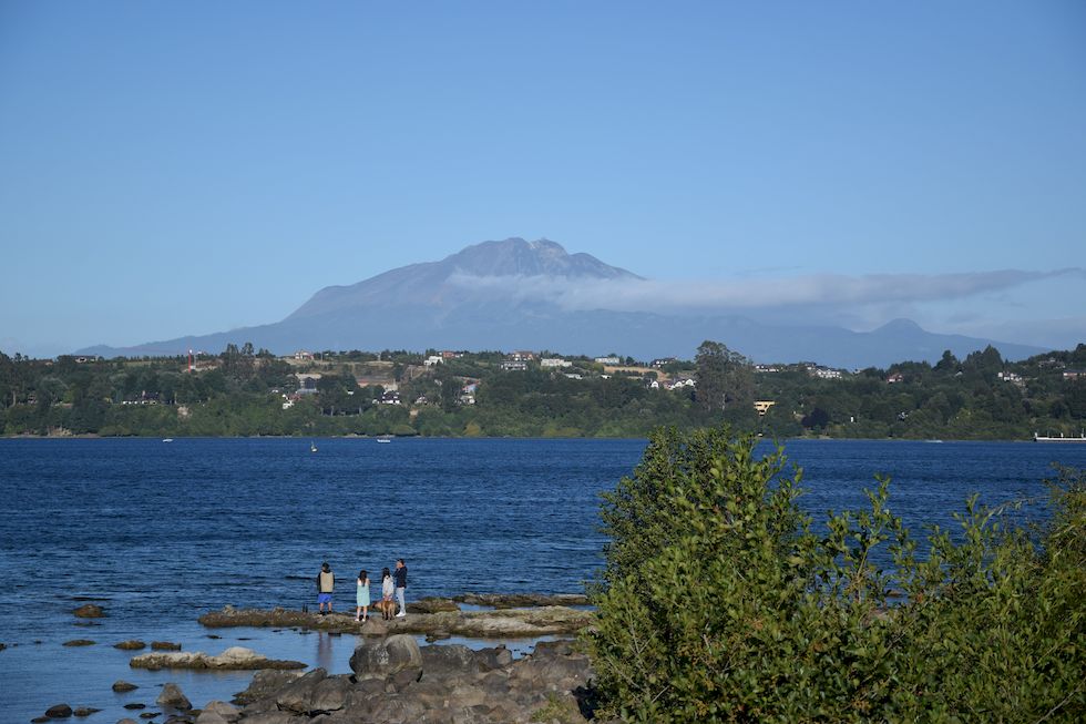 w072ap-0477-1-Puerto-Varas-Calbuco-8-2-m.jpg