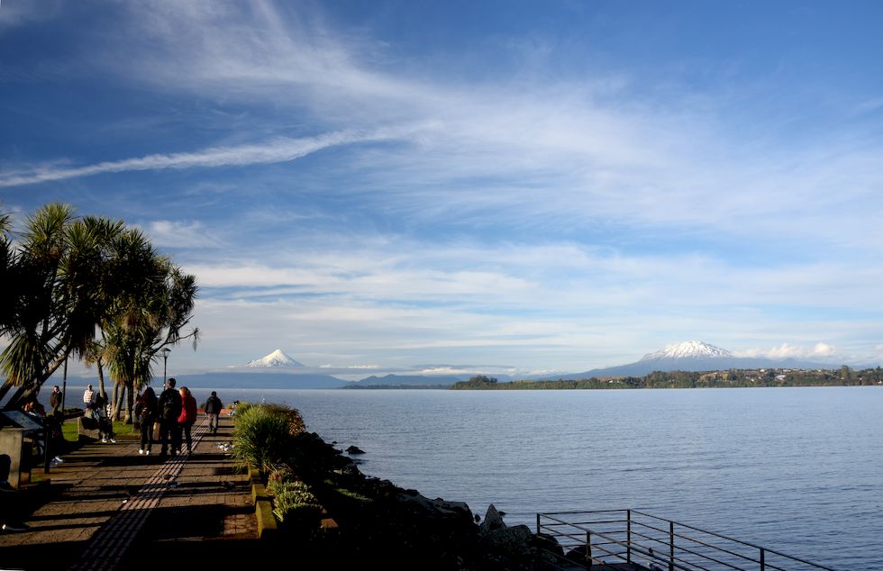 y010ap-0236-1-Puerto-Varas-Mole-6-5-m.jpg