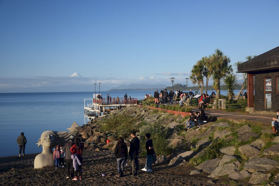 y013ap-0257-1-Puerto-Varas-Mole-8-5-m.jpg