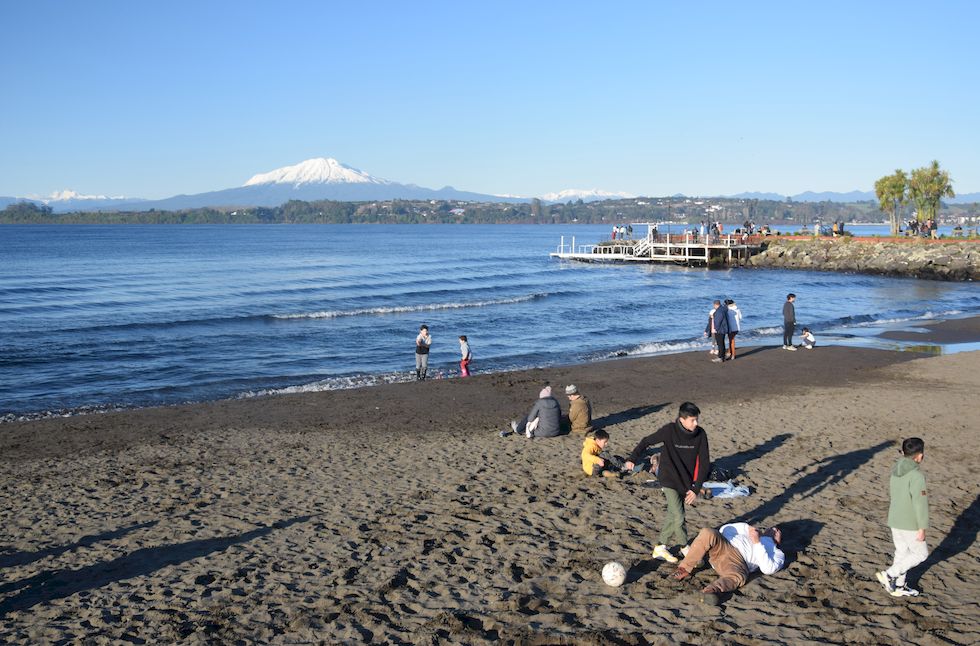 y082ap-0561-1-Puerto-Varas-Mole-21-6-m.jpg