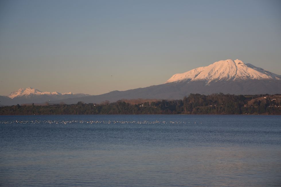 y086ap-0570-1-Puerto-Varas-Mole-Tronador-Calbuco-23-6-m.jpg