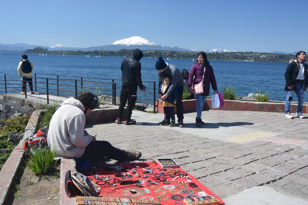 A050ap-0266-1-Puerto-Varas-Mole-1-10-m.jpg