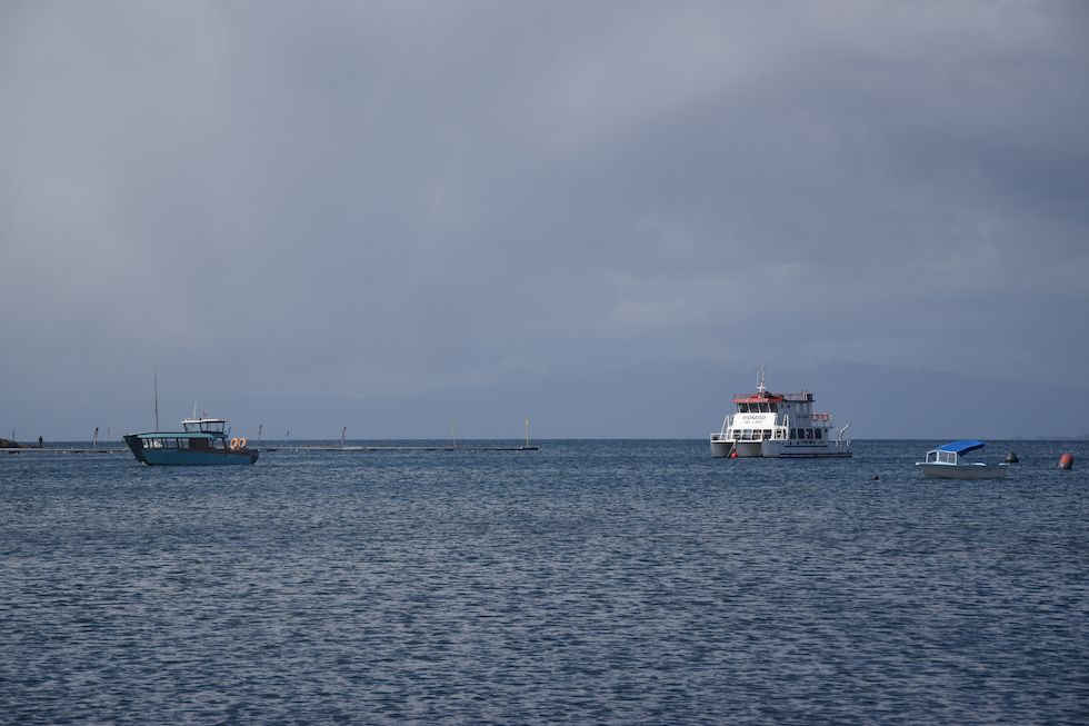 A068ap-0371-1-Puerto-Varas-Lago-Llanquihue-Boote-12-10-m.jpg