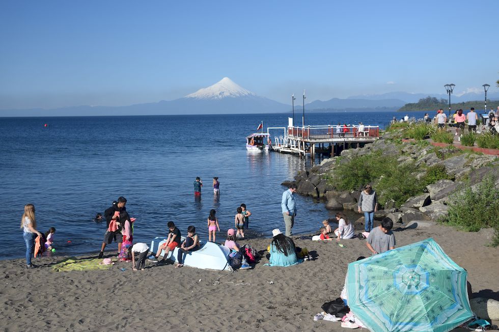 A078ap-0415-1-Puerto-Varas-Mole-18-10-m.jpg