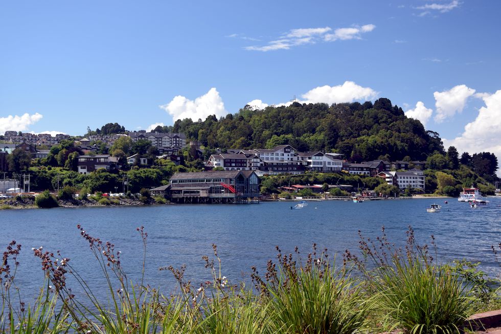 B062ap-0976-1-Puerto-Varas-Mole-6-12-m.jpg