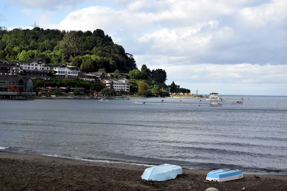 B063ap-0979-1-Puerto-Varas-Mole-7-12-m.jpg