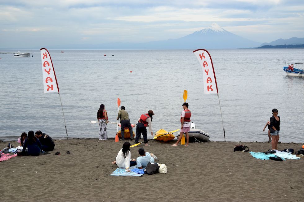 C011-0208-1-Puerto-Varas-Mole-Kayak-7-1-m.jpg