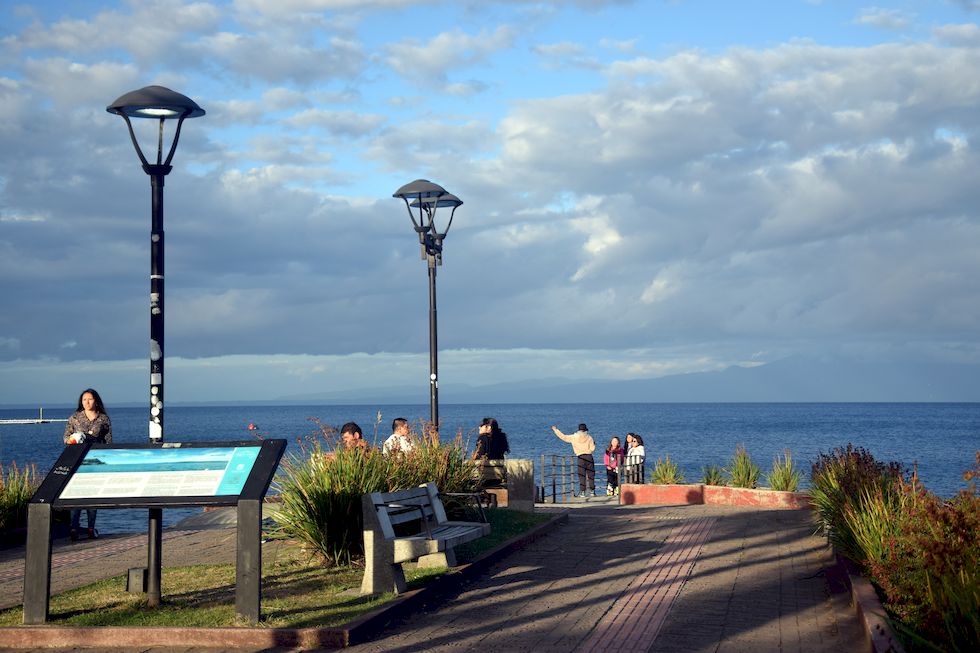 C040-0339-1-Puerto-Varas-Mole-24-1-m.jpg