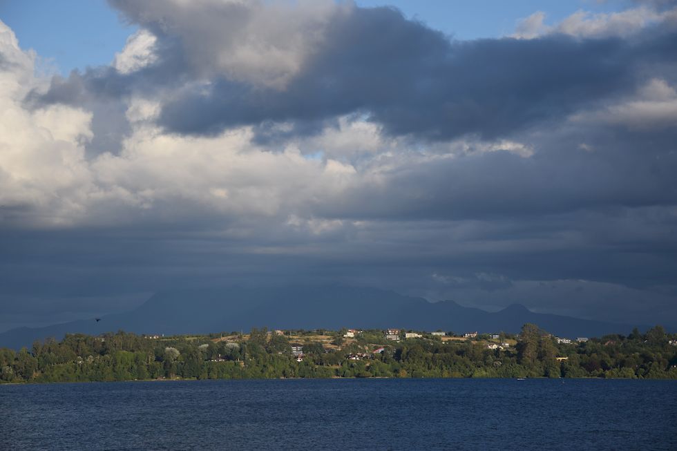 C041-0347-1-Puerto-Varas-Mole-25-1-m.jpg