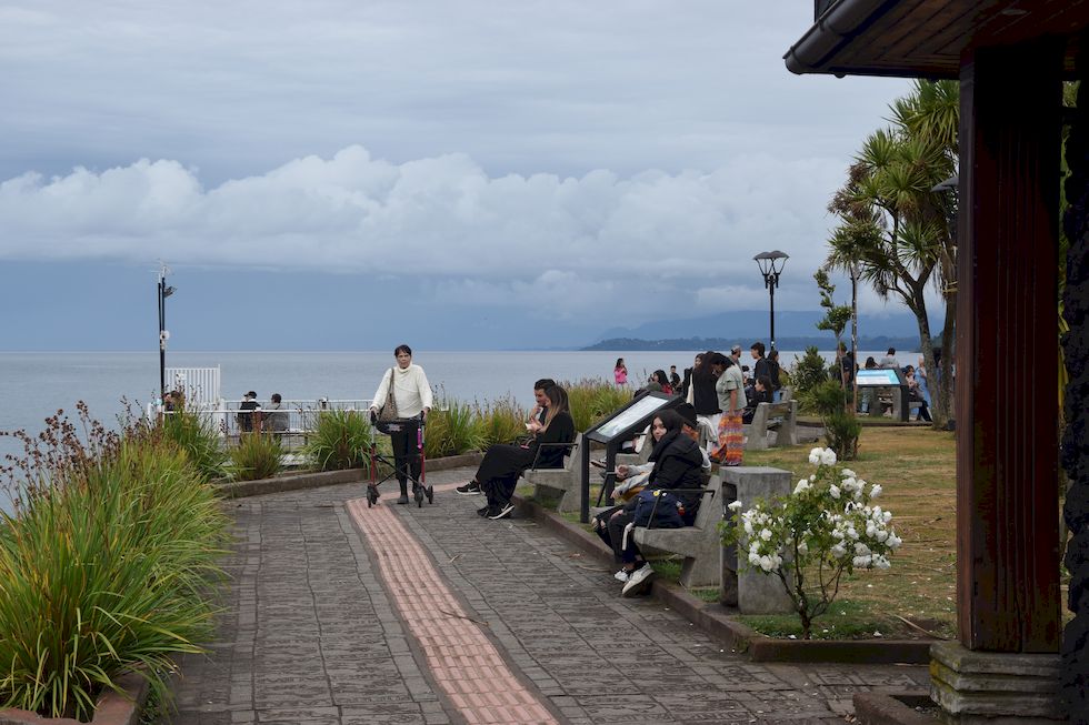 C076-0486-1-Puerto-Varas-Mole-9-2-m.jpg