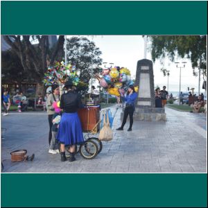 Puerto Varas, Chichineros an der Plaza, 5.2.23