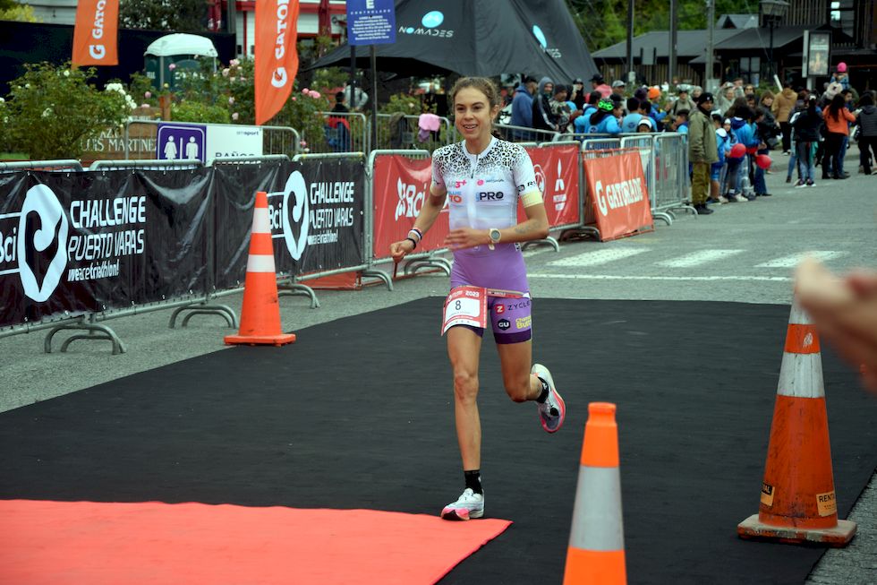 D041-0866-1-Puerto-Varas-Triathlon-19-3-m.jpg