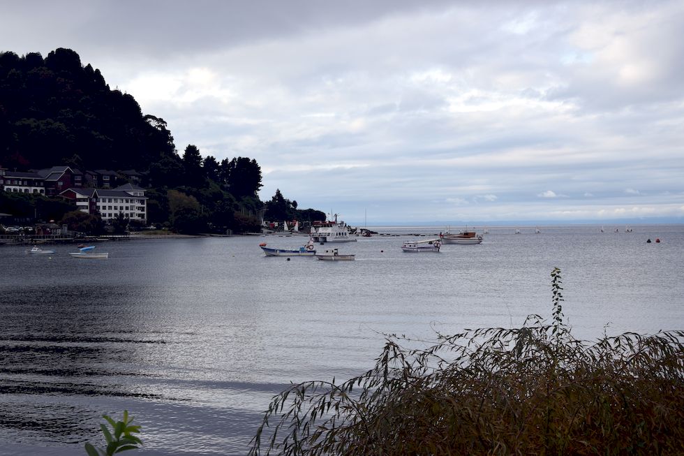 D072ap-1019-1-Puerto-Varas-Lago-Llanquihue-1-4-m.jpg