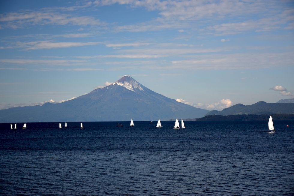 D096ap-1111-1-Puerto-Varas-Lago-Llanquihue-Segelboote-14-4-m.jpg