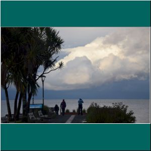 Puerto Varas, Wolken über dem Lago Llanquihue, 28.3.23