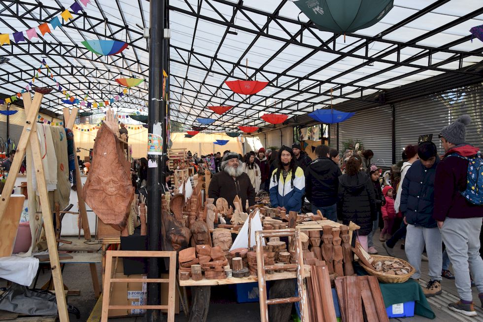 F003ap-628-1-Puerto-Varas-Feria-Calle-Techada-2-7-m.jpg