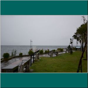 F027ap-738-1-Puerto-Varas-Mole-Regen-18-7