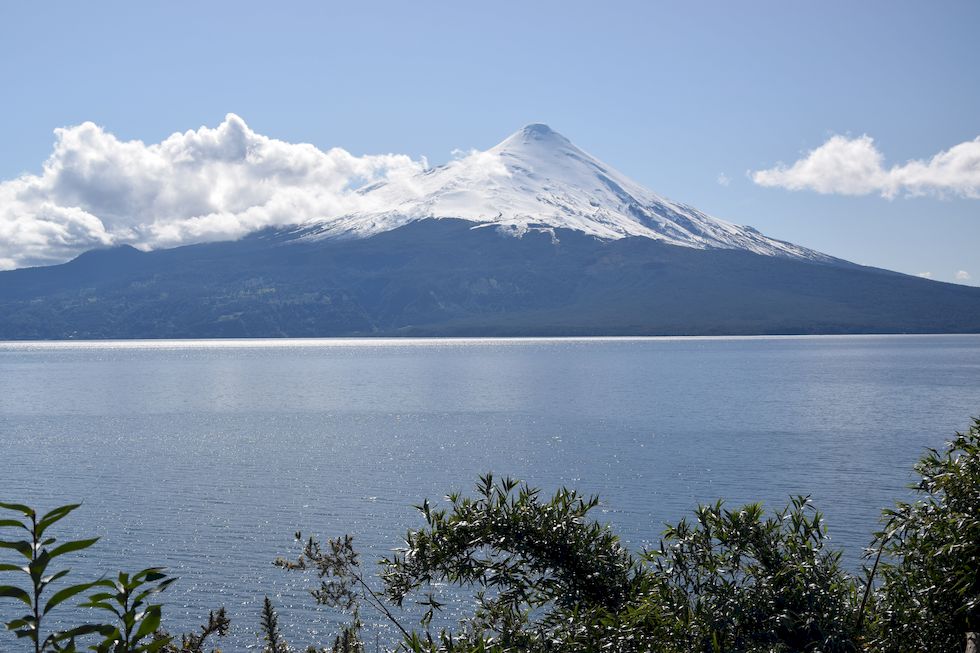 G039ap-0348-1-Puerto-Varas-Ensenada-Mirador-Osorno-19-9-m.jpg