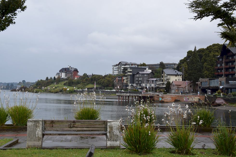 G113ap-0760-1-Puerto-Varas-Mole-9-10-m.jpg