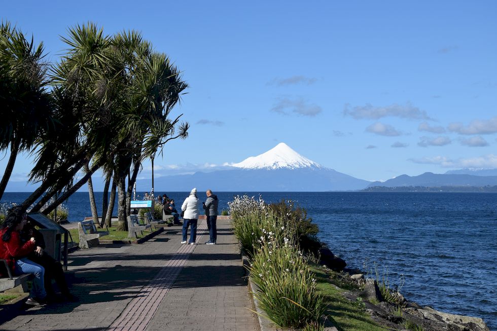 G136ap-0852-1-Puerto-Varas-Mole-16-10-m.jpg