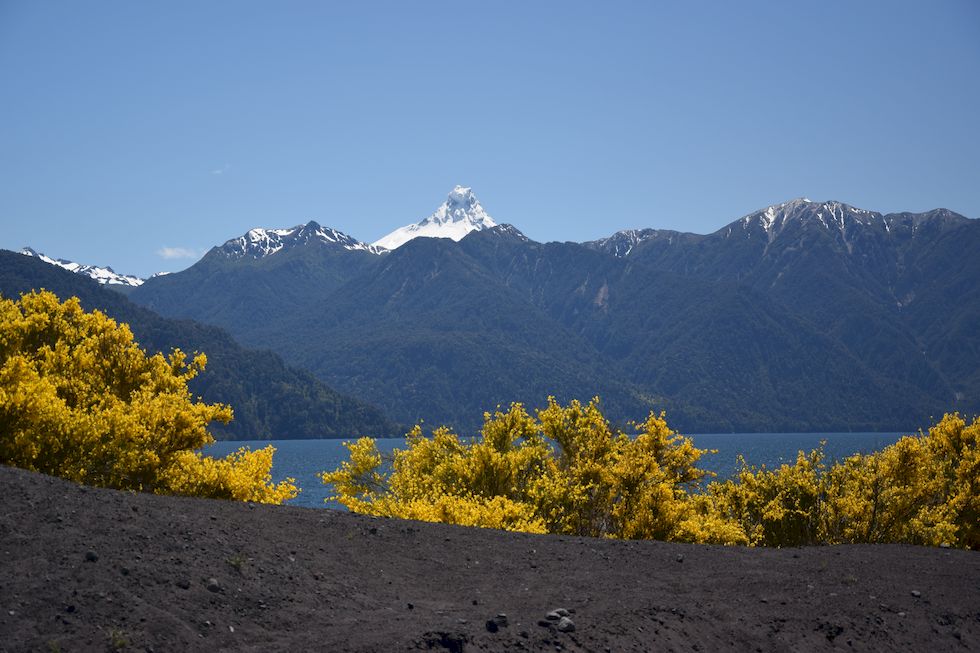 H058ap-0219-1-Puerto-Varas-Petrohue-Lago-Todos-los-Santos-3-12-m.jpg