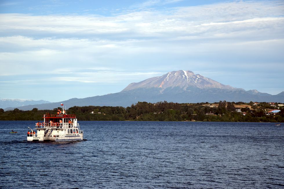 I047ap-0886-1-Puerto-Varas-Mole-Calbuco-29-1-m.jpg
