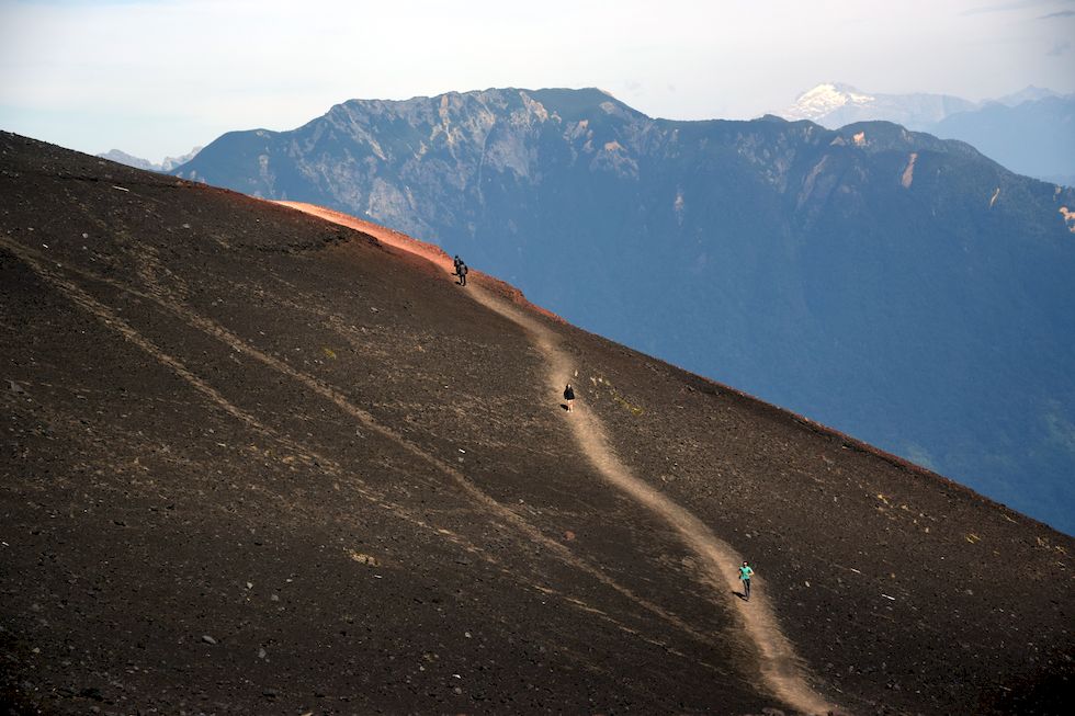 I121ap-1150-1-Vulkan-Osorno-Wanderung-Crater-Rojo-16-2-m.jpg