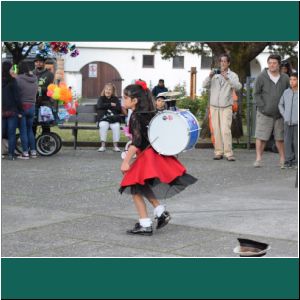 Puerto Varas, Chinchineros an der Plaza, 9.2.2019