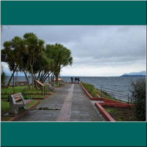 Mole in Puerto Varas bei Regenwetter, 14.7.20