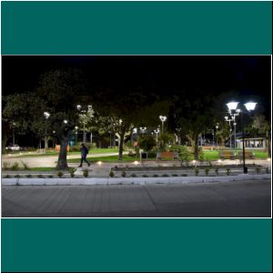 Plaza de Armas in Puerto Varas bei Nacht, 4.10.20