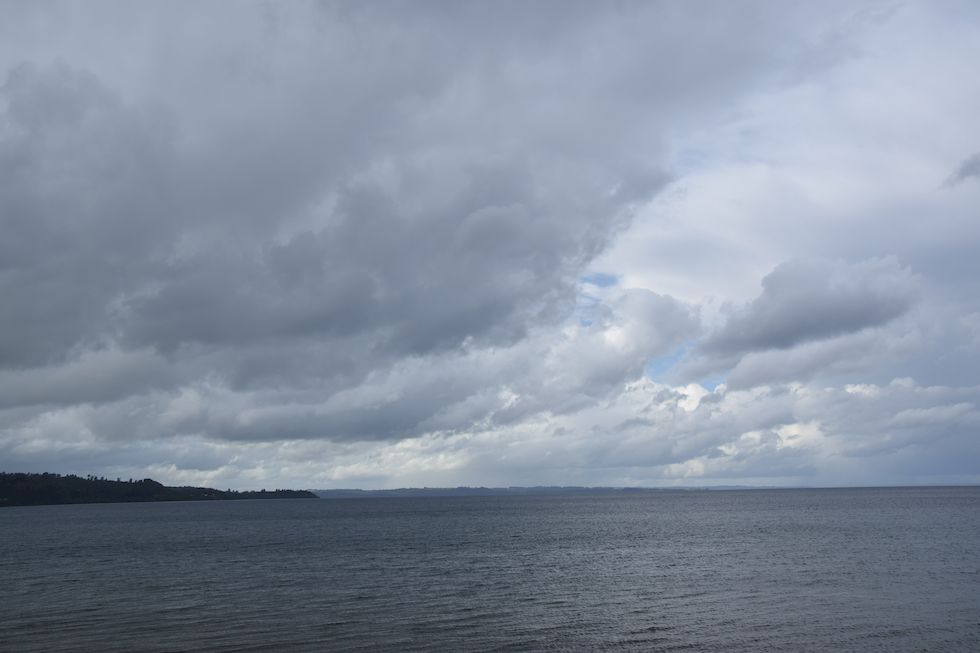 o63ap-0307-1-Lago-Llanquihue-bewoelkt-10-12-m.jpg