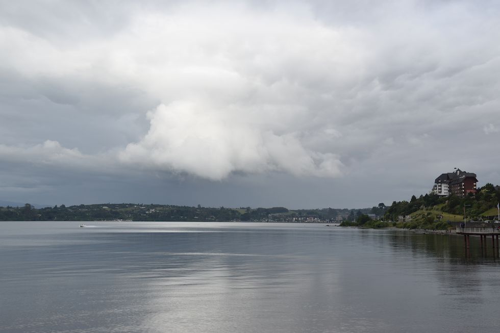 o95ap-0475-1-Lago-Llanquihue-Wolken-30-12-m.jpg