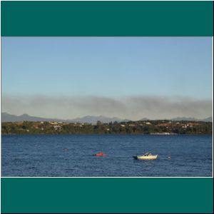 Puerto Varas, Rauch über dem Lago Llanquihue, 24.2.21