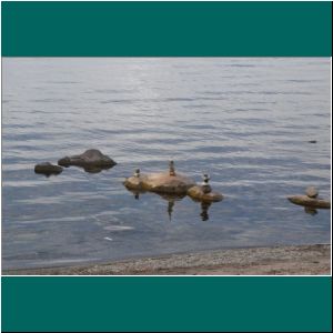 Steinmandl im Lago Llanquihue, 19.3.21