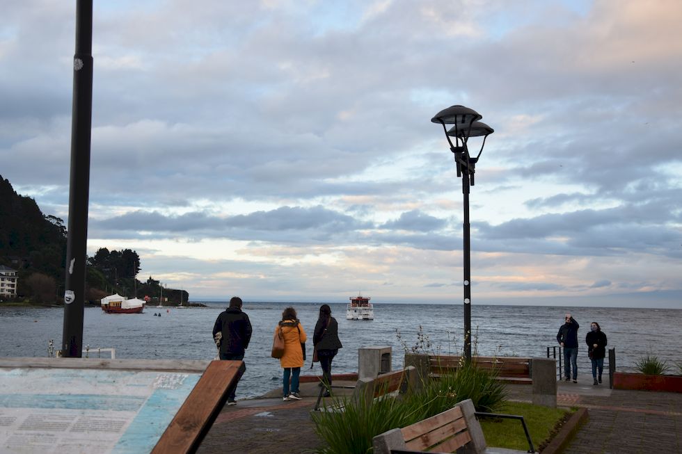 r92ap-0960-1-Mole-Lago-Llanquihue-30-6-m.jpg