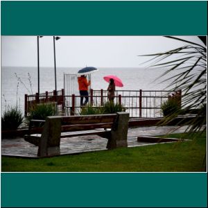 Puerto Varas, Mole mit Regenschirm, 21.8.21