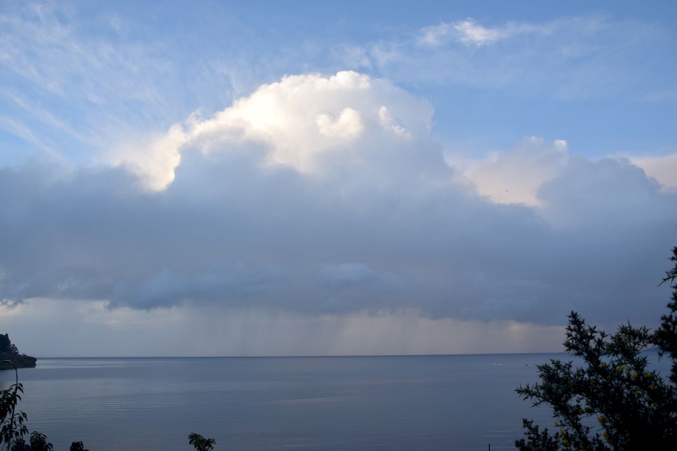 s15ap-0007-1-Lago-Llanquihue-Wolken-9-7-m.jpg