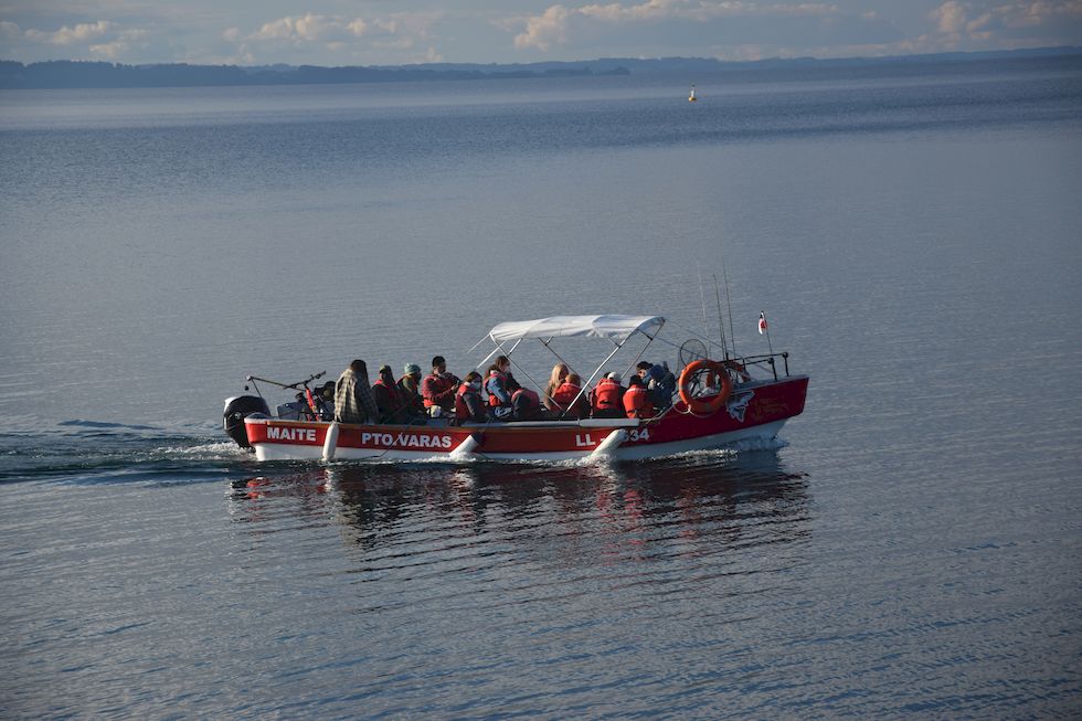 t33ap-0500-1-Lago-Llanquihue-Ausflugsboot-19-9-m.jpg