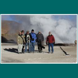 114-El-Tatio-Gruppenfoto.jpg