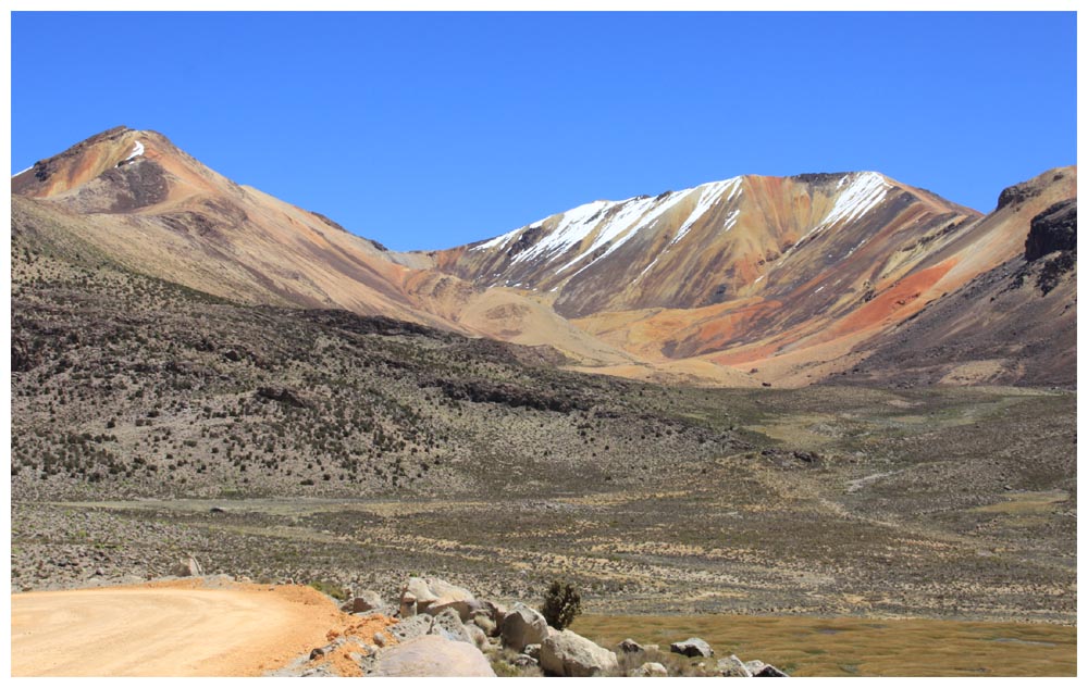 Putre, Suriplaza, Cerro de Colores